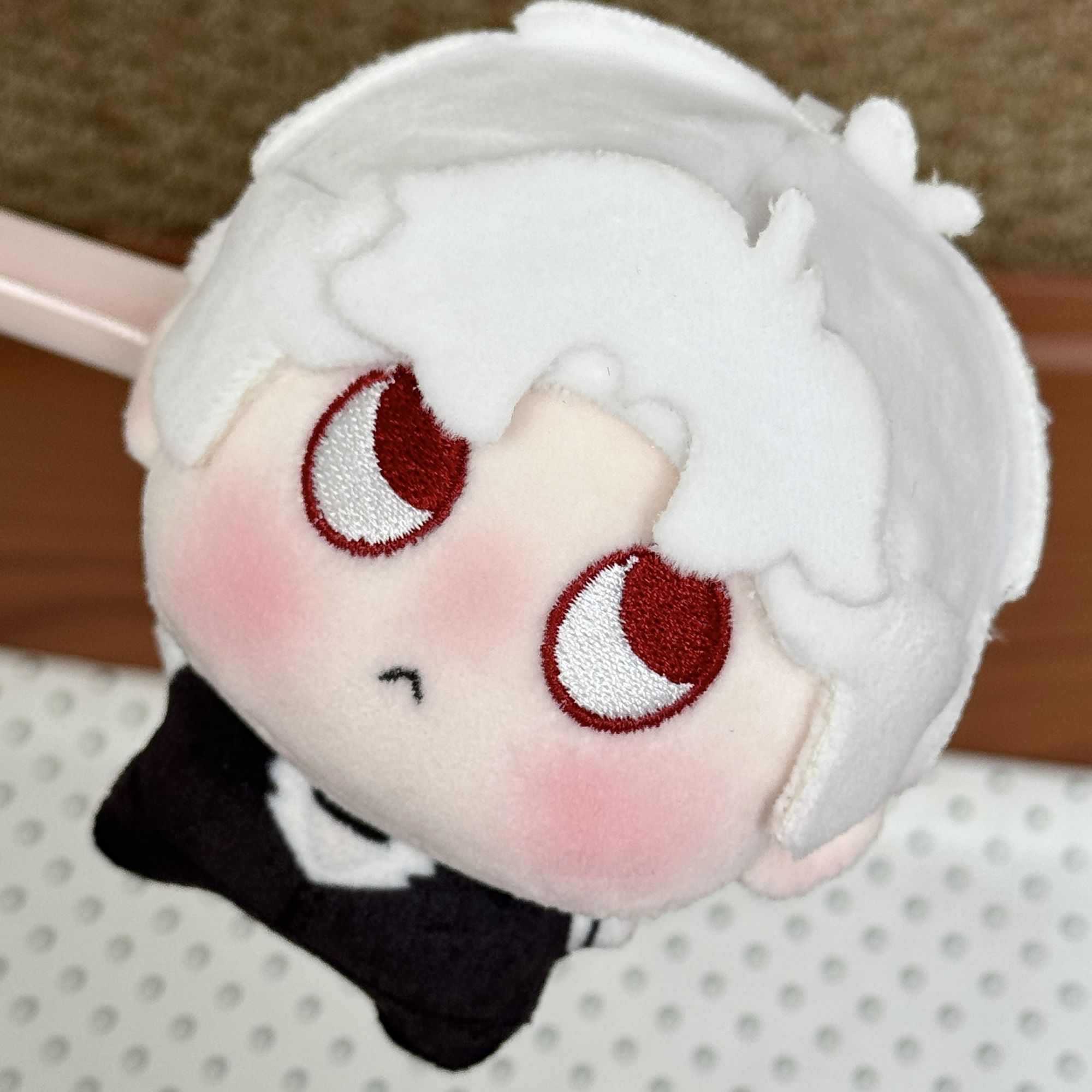 سلسلة مفاتيح لطيفة على شكل دمي - مراجعة Anime Merchandise Bag وسعره