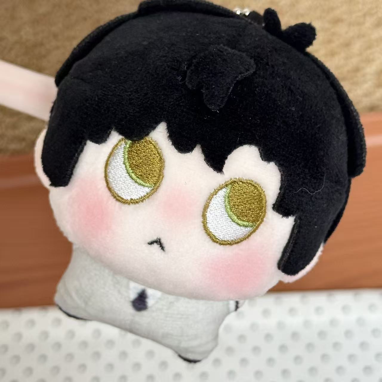 سلسلة مفاتيح لطيفة على شكل دمي - مراجعة Anime Merchandise Bag وسعره